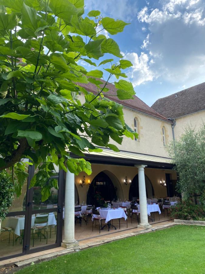 Logis Hostellerie Des Ducs Duras Exterior foto